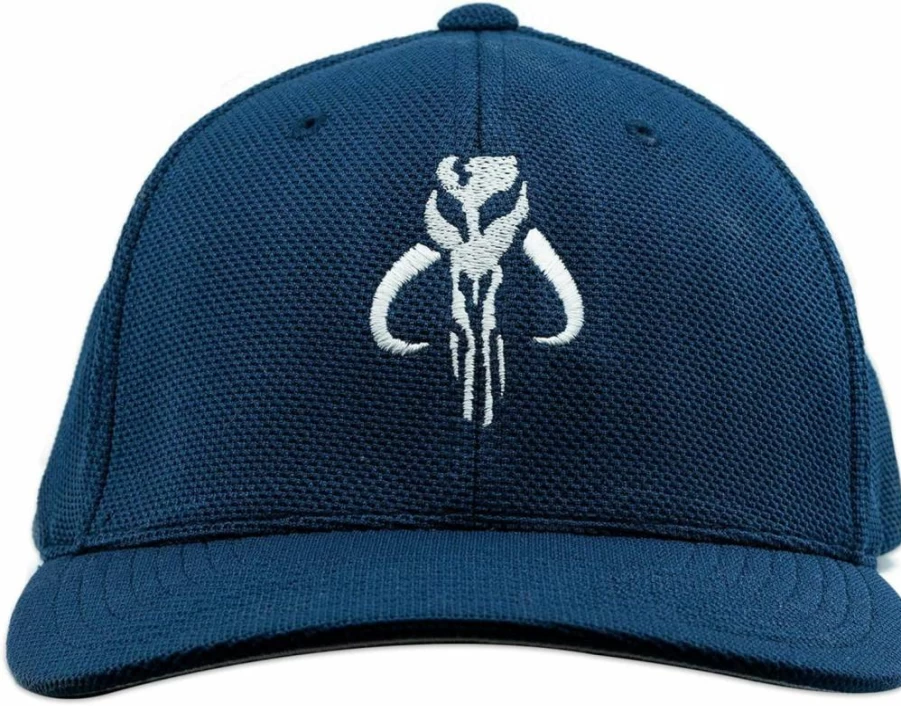 EvolveFISH Star Wars Mandalorian Skull Embroidered Flexfit Hat for Adults - Breathable Cool & Dry Sports Cap
